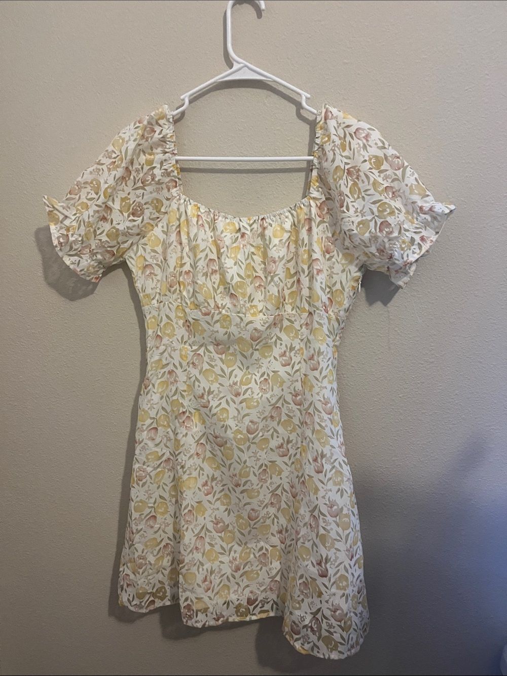 Paper Crane Floral Puff Sleeve Mini Dress in Yellow and Cream